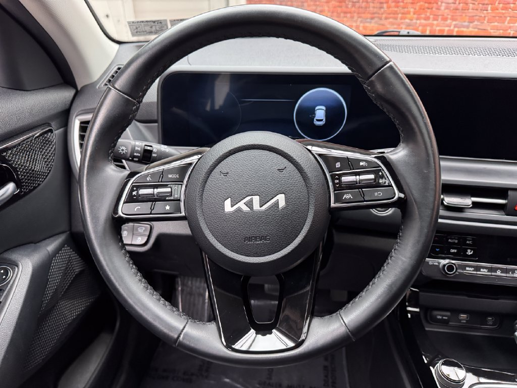 Used 2025 Kia Seltos EX w/ EX Sunroof Package AWD/4WD image 14