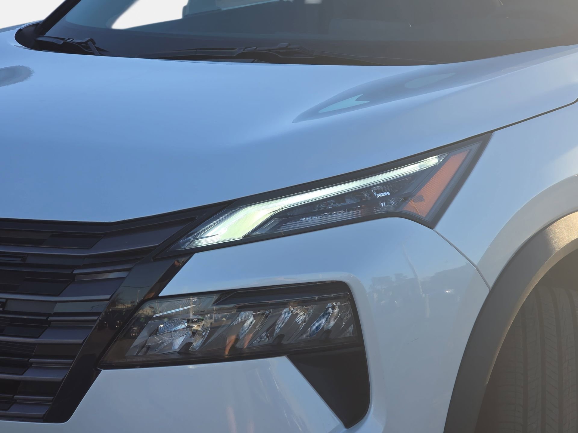 New 2026 Nissan Rogue SV FWD image 30