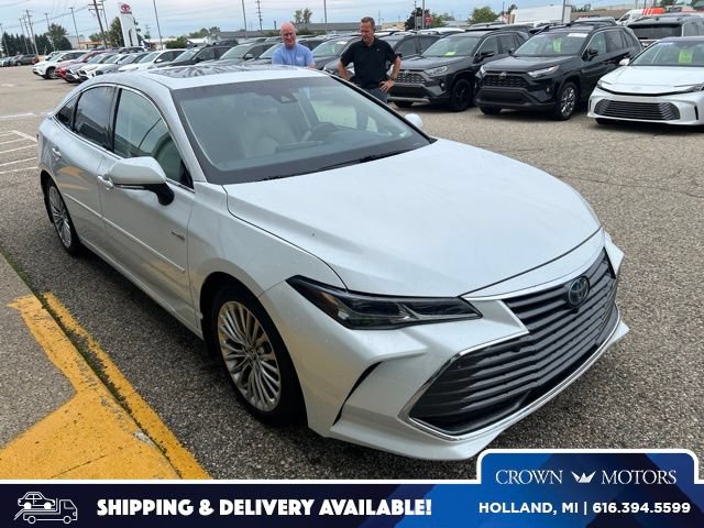Used 2019 Toyota Avalon Limited w/ Advanced Safety Package