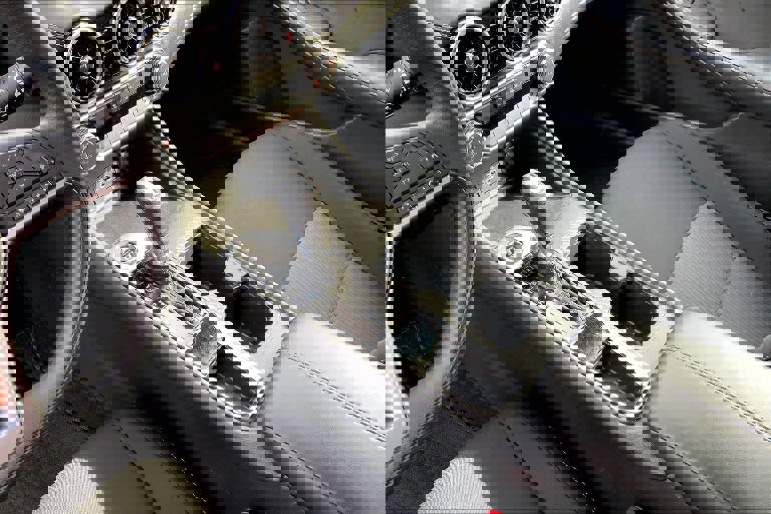 Used 2024 Nissan Sentra SV image 16