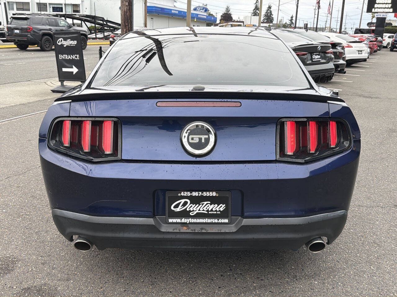 Used 2010 Ford Mustang GT Premium RWD image 6
