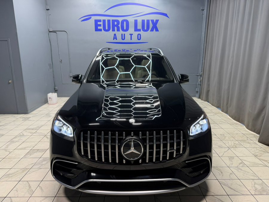 Used 2024 Mercedes-Benz GLS 63 AMG 4MATIC image 4