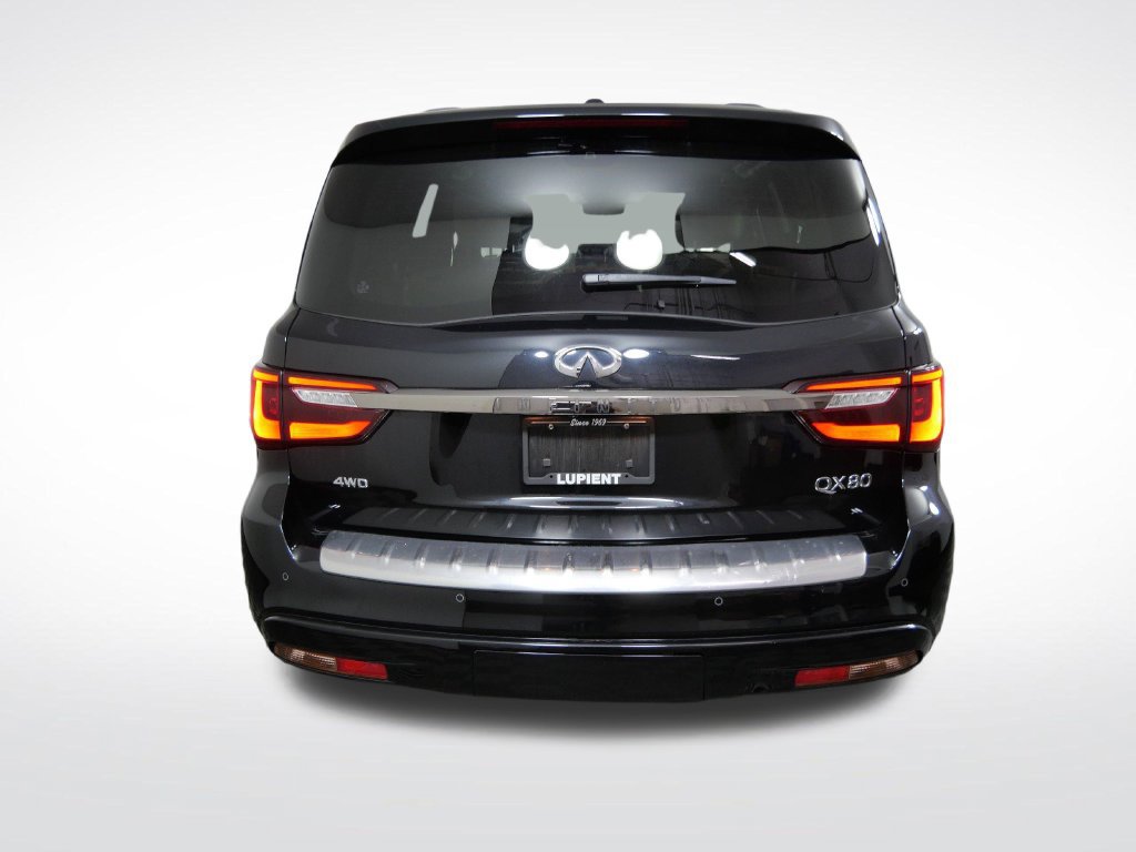Used 2024 INFINITI QX80 Sensory AWD/4WD image 4