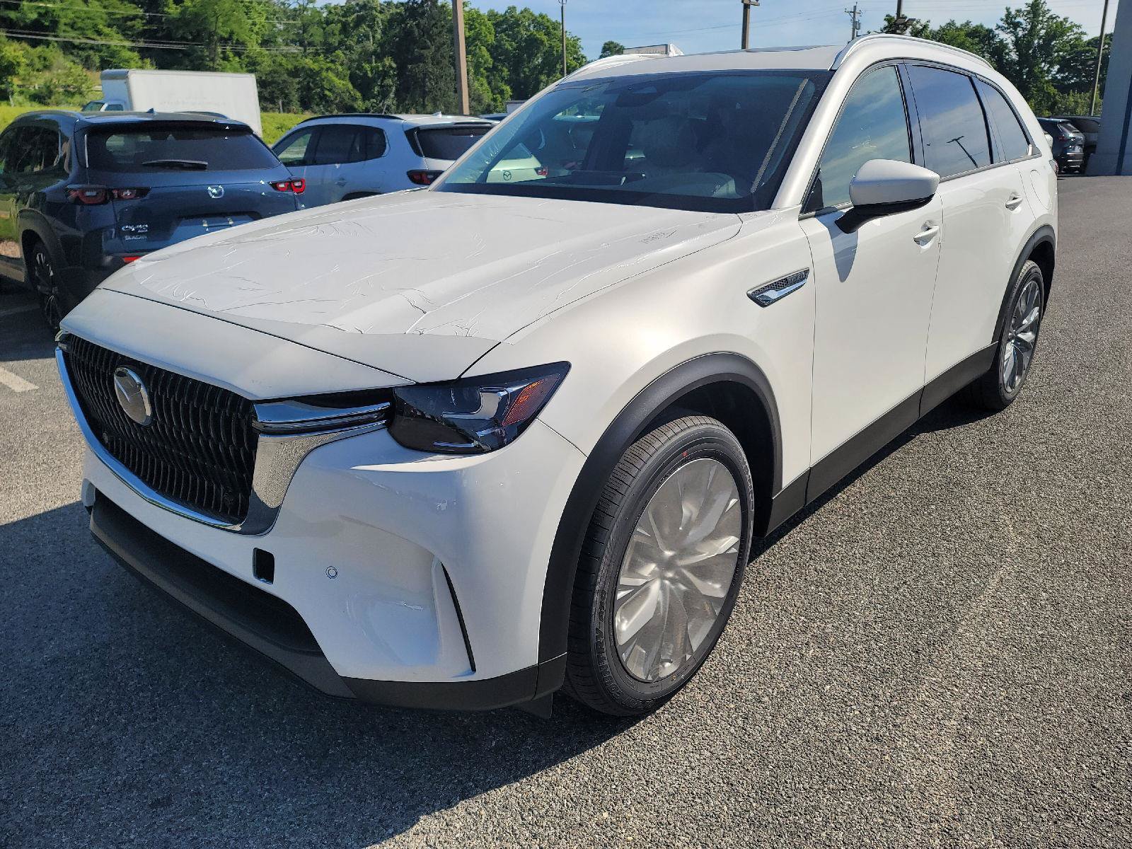 New 2026 MAZDA CX-90 3.3 Turbo w/ Preferred Package AWD/4WD image 9