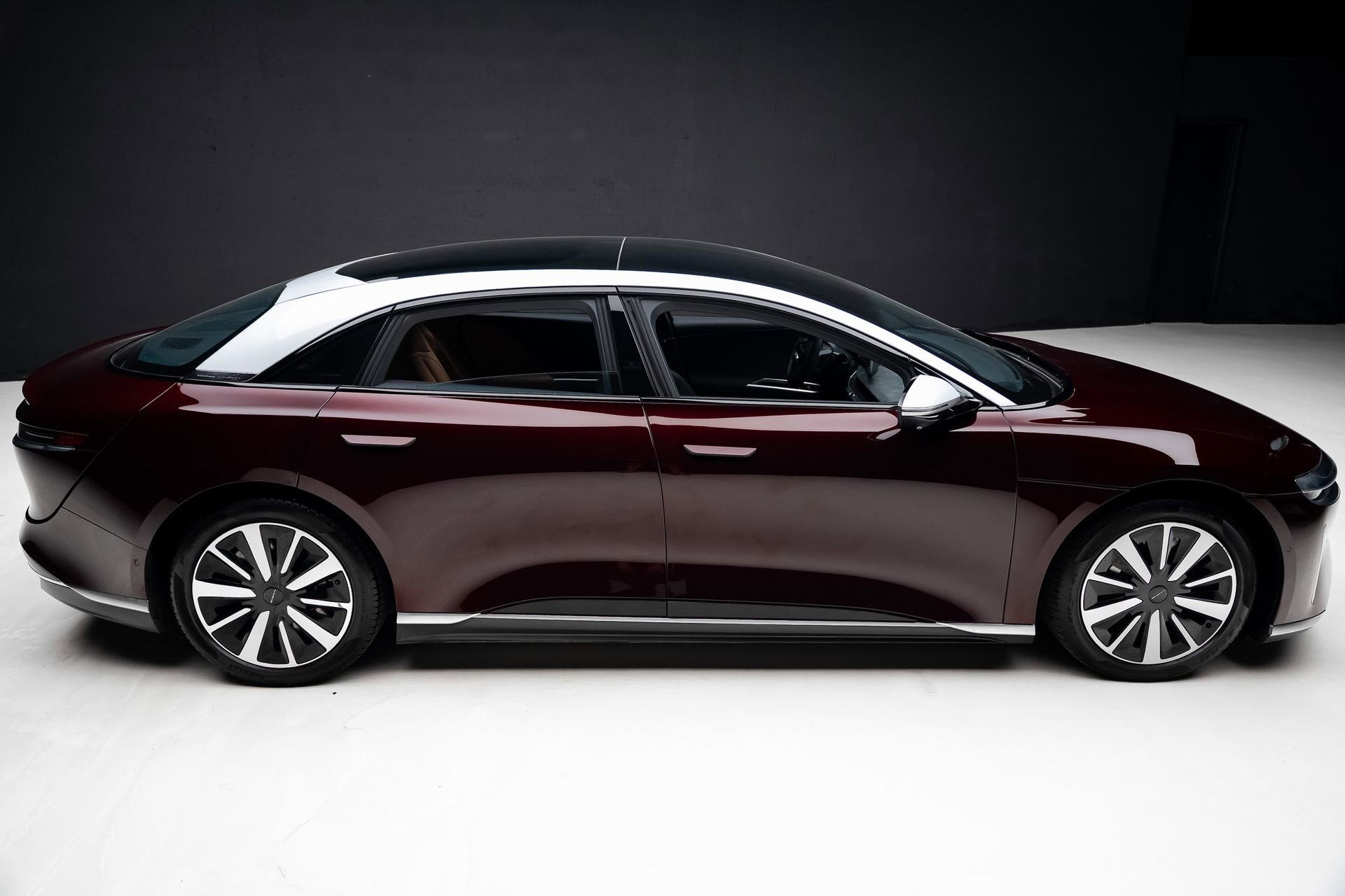 Used 2022 Lucid Air Grand Touring image 34