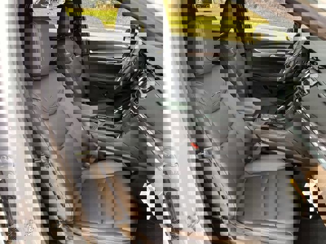 New 2026 Cadillac XT5 Luxury image 22