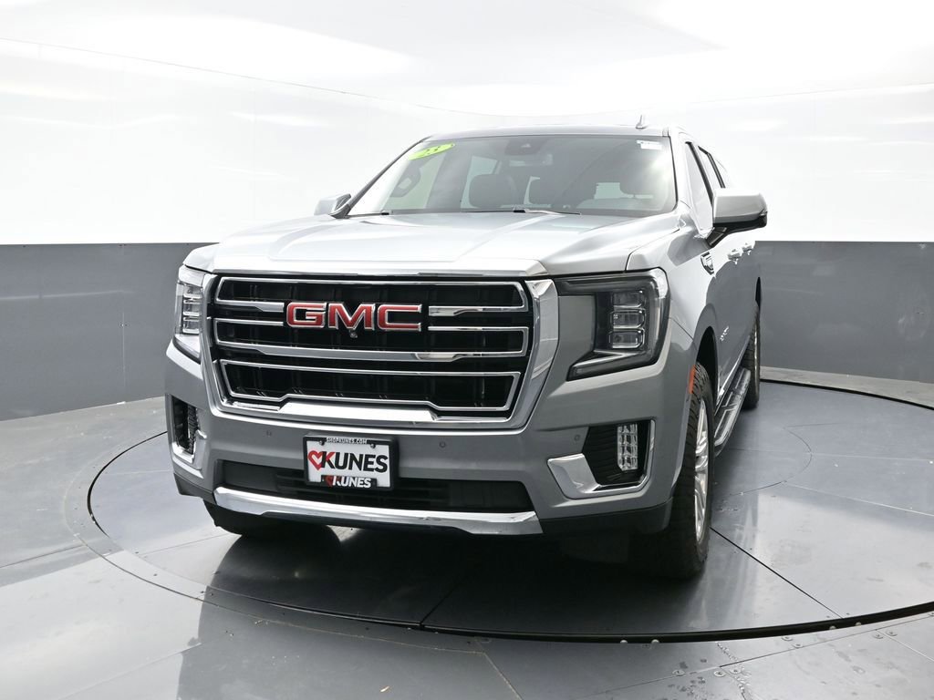 Used 2023 GMC Yukon XL SLT image 8