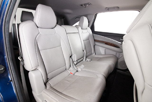 Used 2020 Acura MDX w/ Technology Package AWD/4WD image 22
