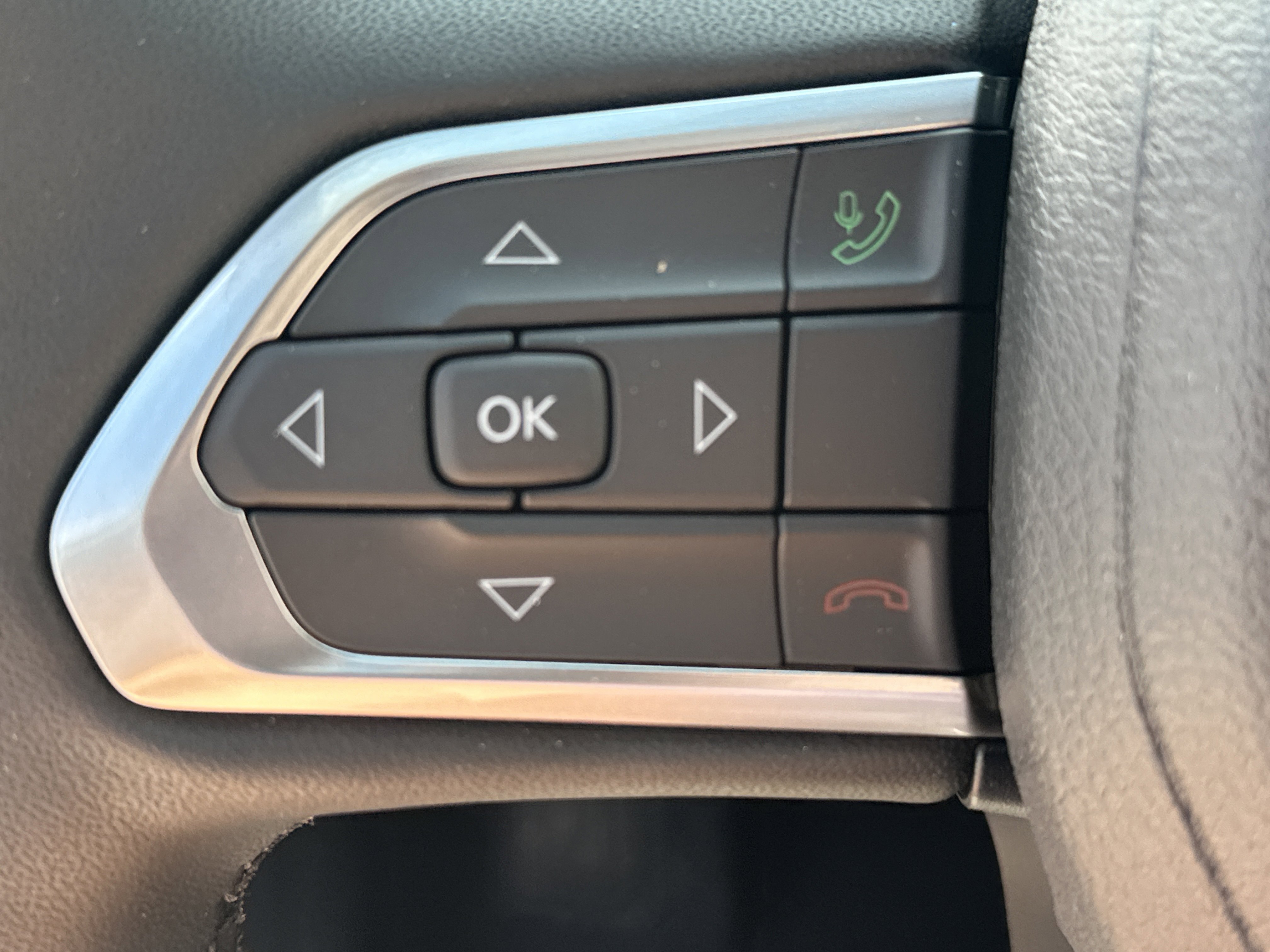 New 2026 Jeep Compass Latitude image 24