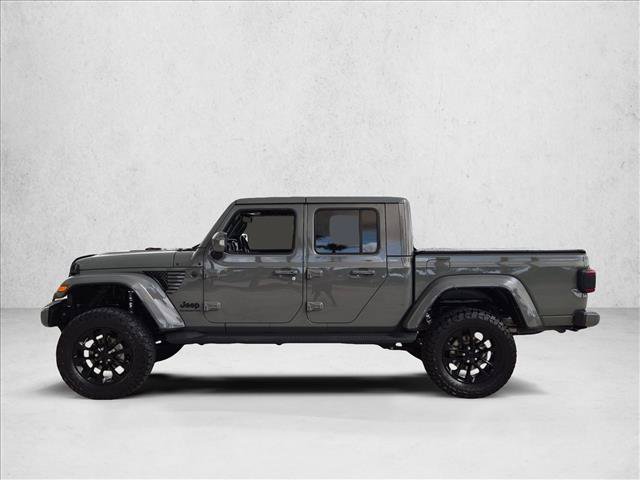 Used 2022 Jeep Gladiator Overland AWD/4WD image 9
