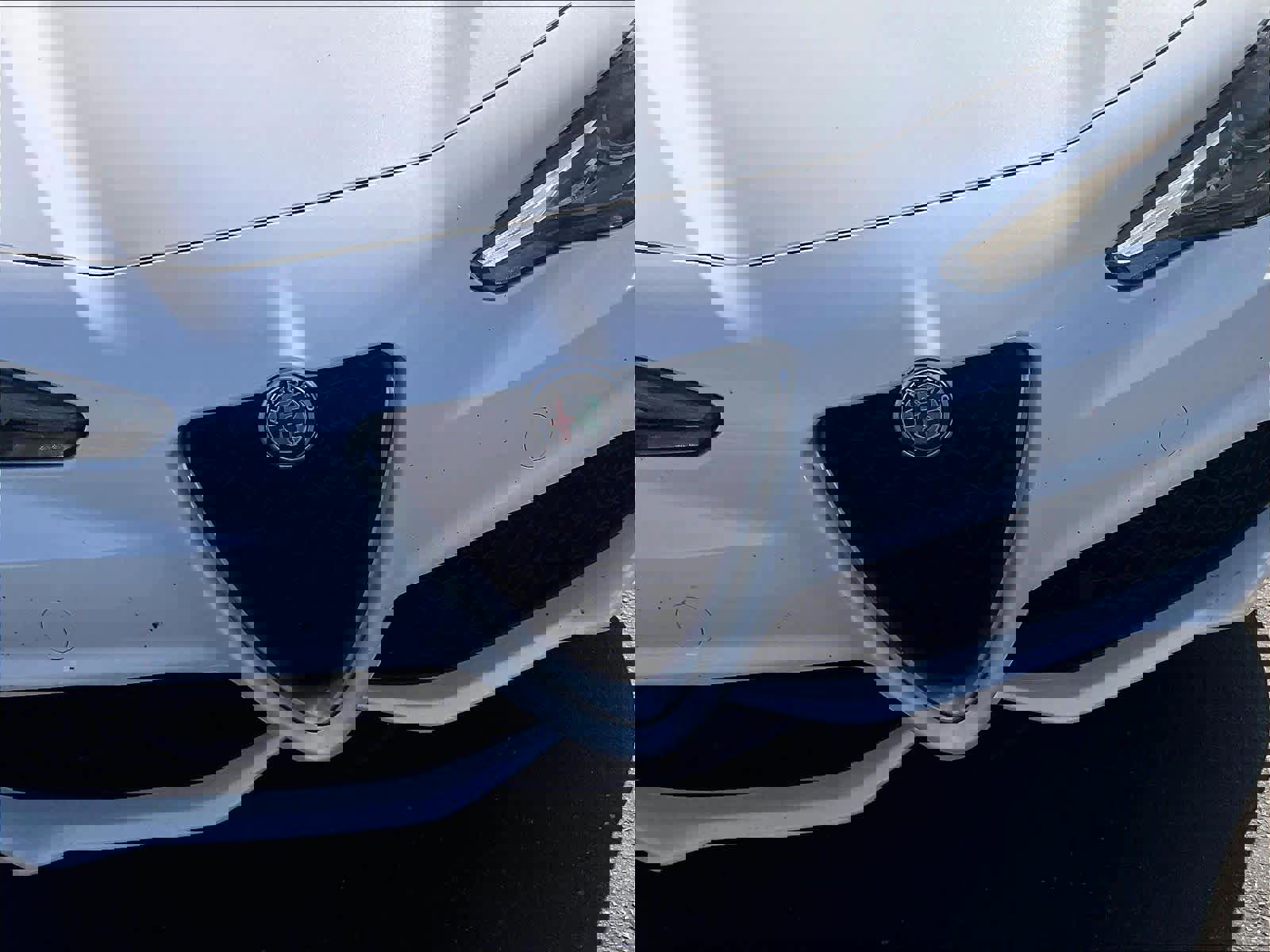 Used 2018 Alfa Romeo Giulia Ti Sport w/ Quick Order Package 22S Sport image 31