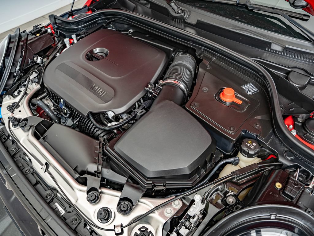 Certified 2025 MINI Cooper S FWD image 40