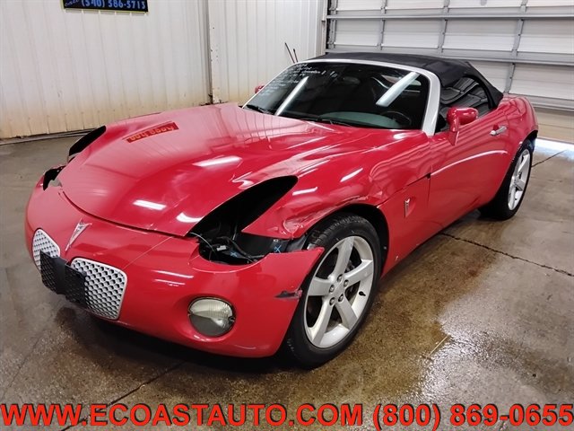 Used 2006 Pontiac Solstice Convertible w/ Premium Package RWD image 4