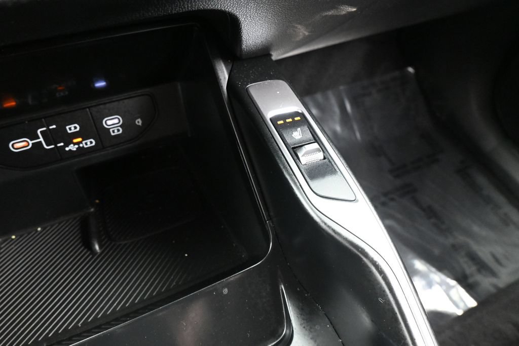 Used 2025 Kia Sorento S w/ Panoramic Sunroof Package FWD image 30