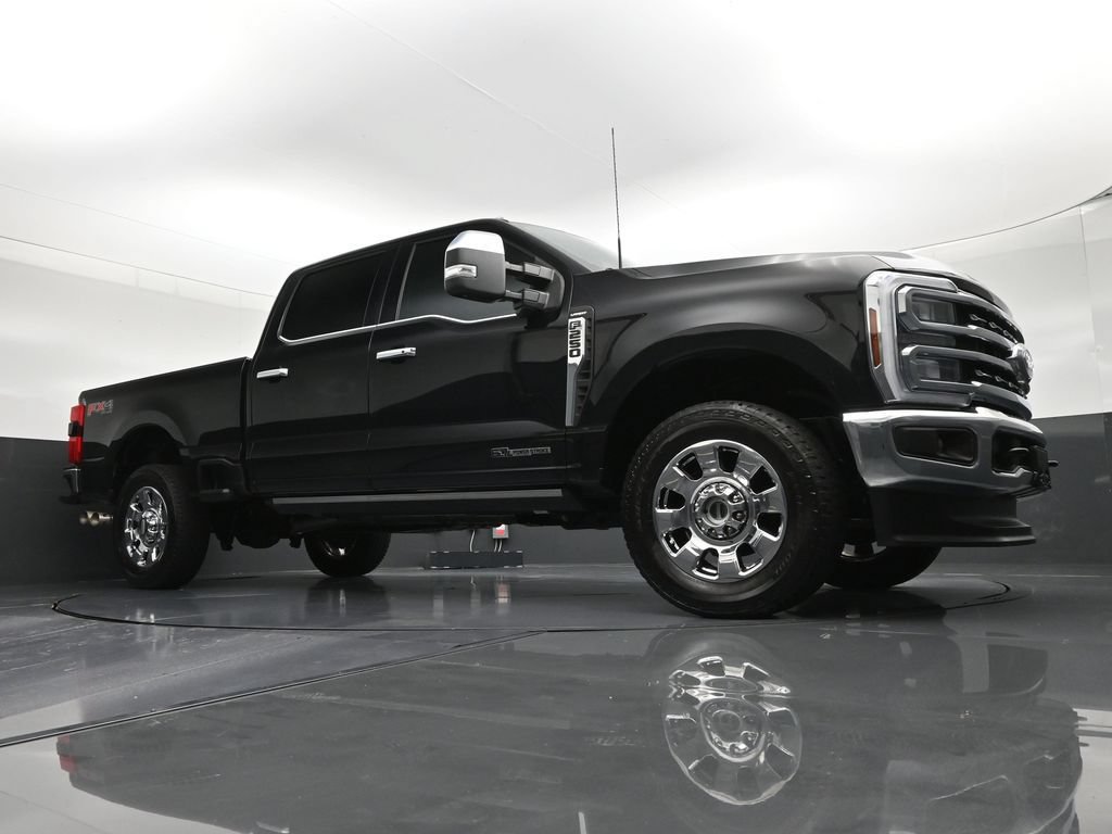 Used 2025 Ford F250 Lariat w/ Chrome Package AWD/4WD image 26