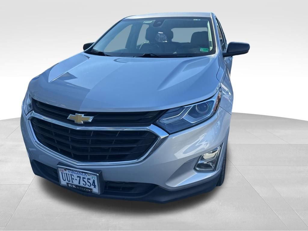 Used 2020 Chevrolet Equinox LS image 2