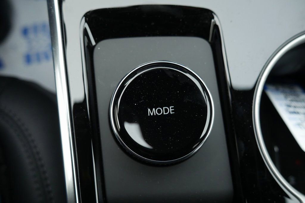 New 2026 Chevrolet Equinox LT w/ Convenience Package II image 18