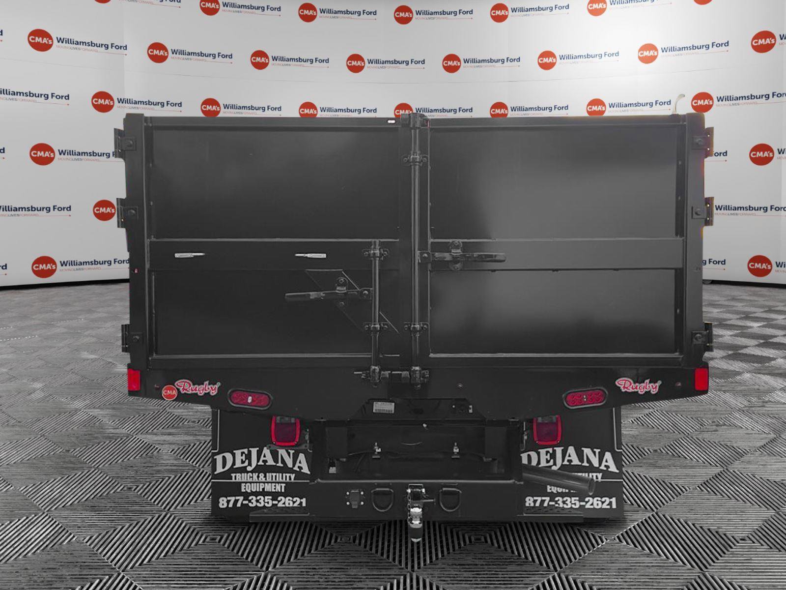 New 2024 Ford F550 4x4 Regular Cab Super Duty image 4