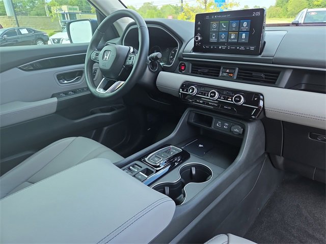 Certified 2025 Honda Pilot EX-L image 16