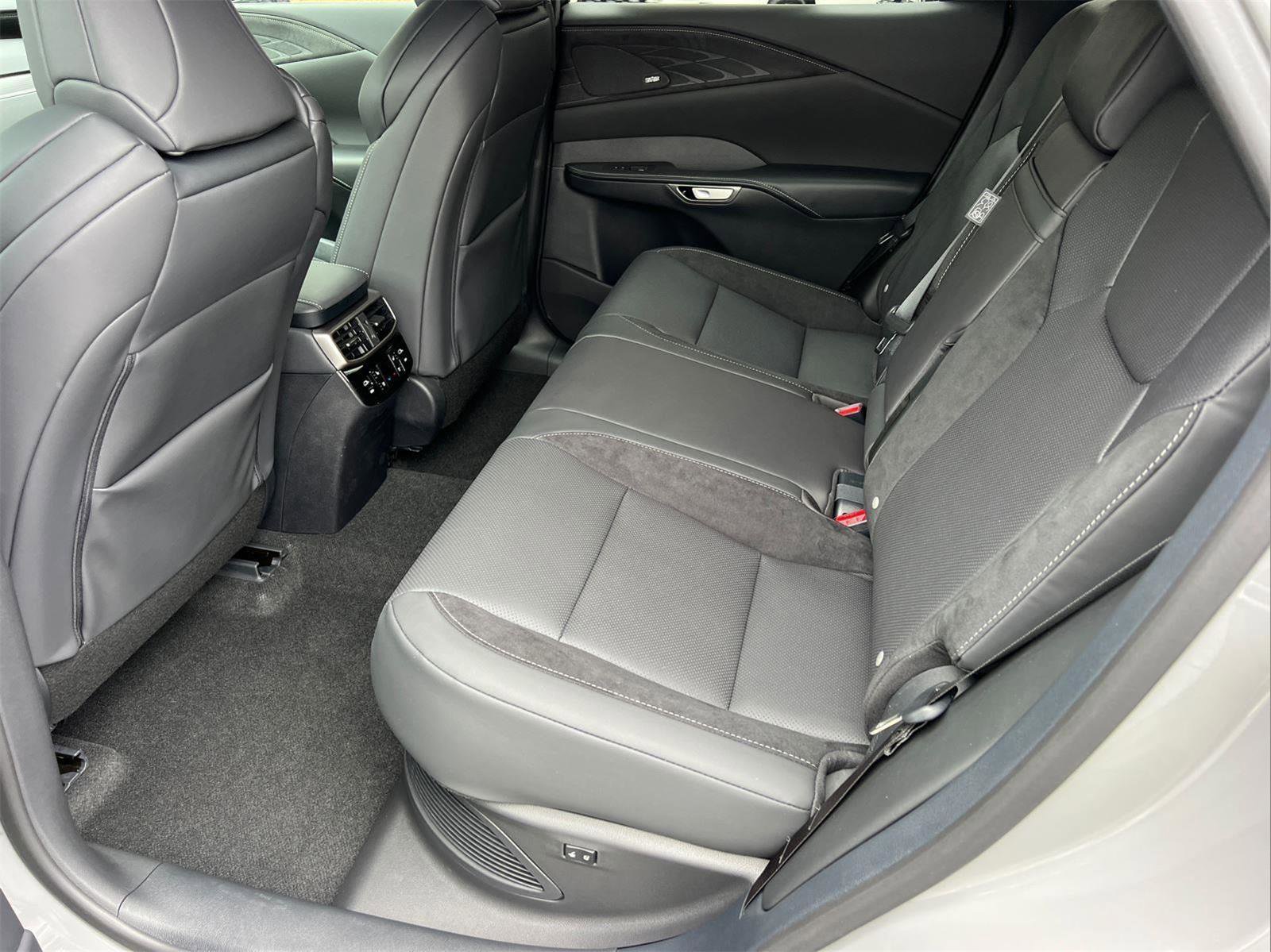 New 2026 Lexus RX 500h F Sport image 15