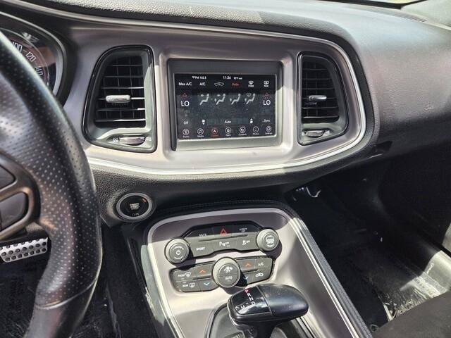Used 2021 Dodge Challenger R/T w/ Driver Convenience Group RWD image 16
