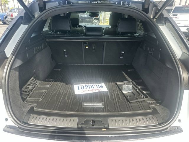 Used 2023 Land Rover Range Rover Velar R-Dynamic S image 27