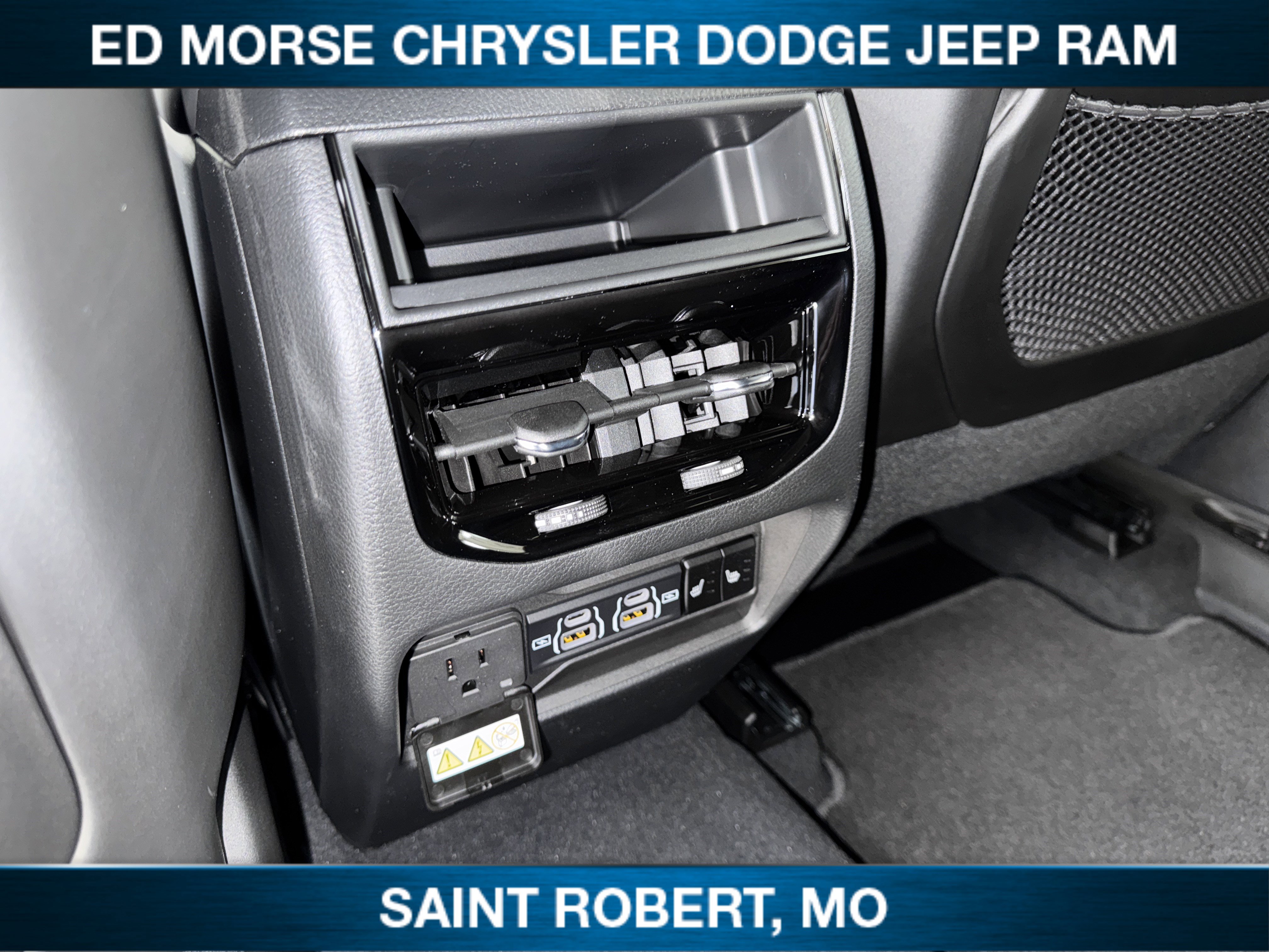 New 2025 Jeep Grand Cherokee Overland w/ Adv Protech Group III image 21