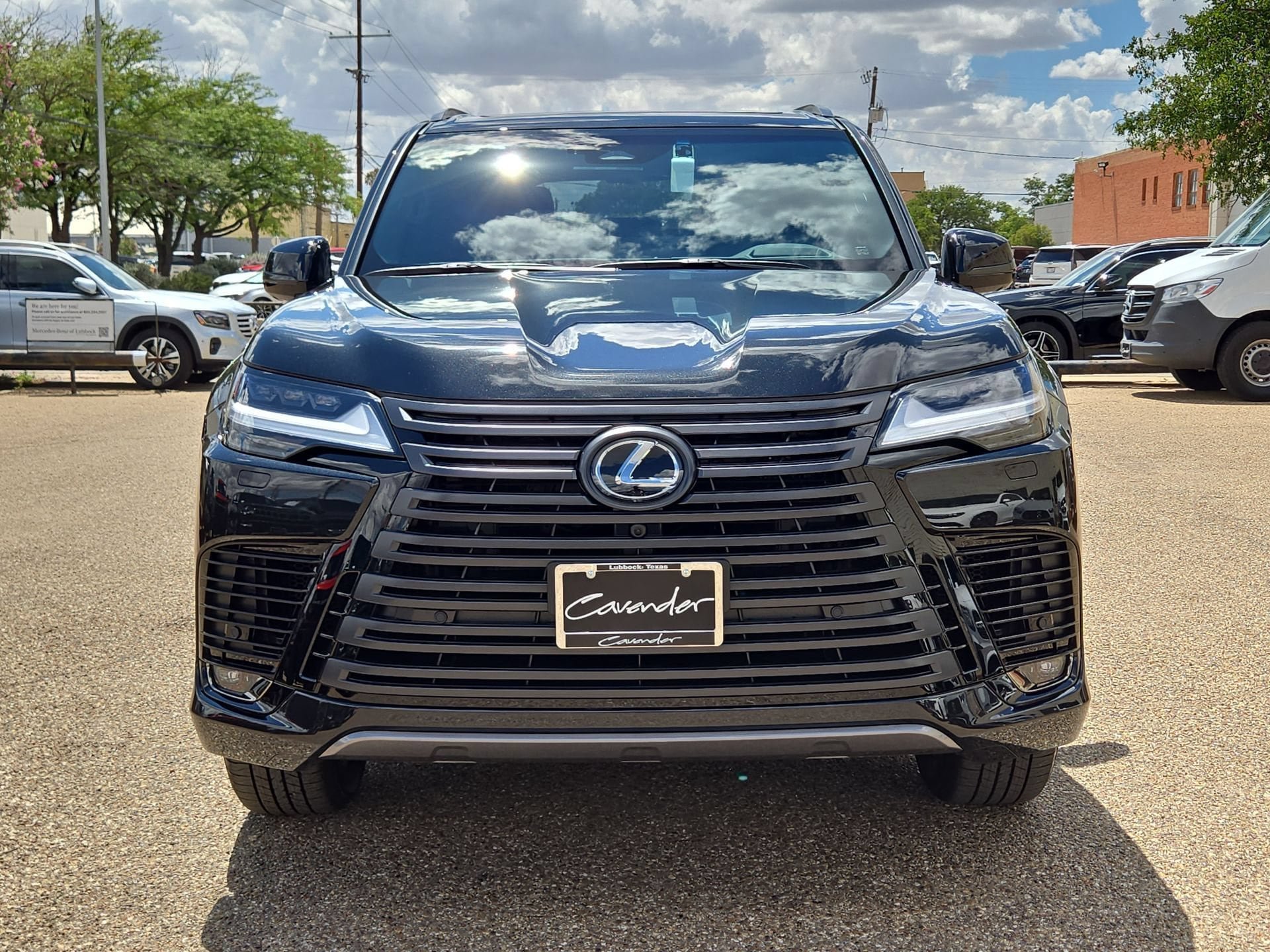 New 2026 Lexus LX 700h Luxury AWD/4WD image 10