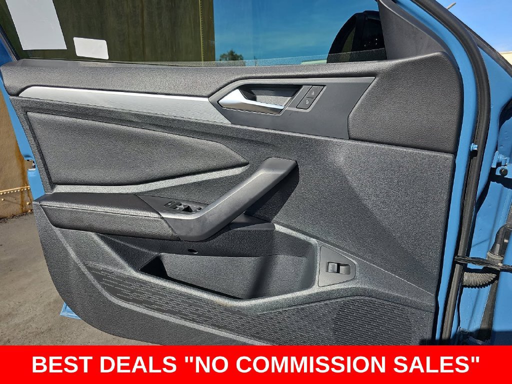 Used 2025 Volkswagen Jetta Sport FWD image 26