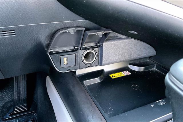 Used 2024 Toyota Camry XSE image 16