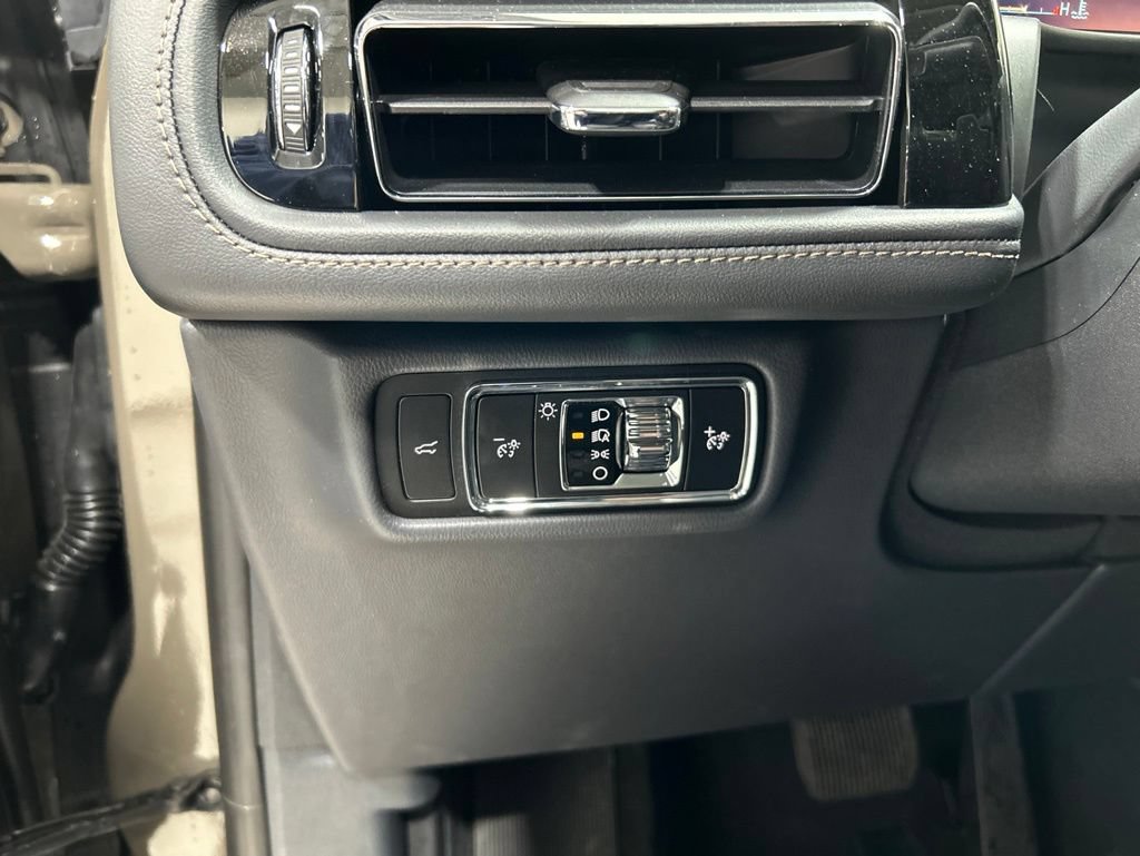 New 2026 Lincoln Aviator Reserve AWD/4WD image 11