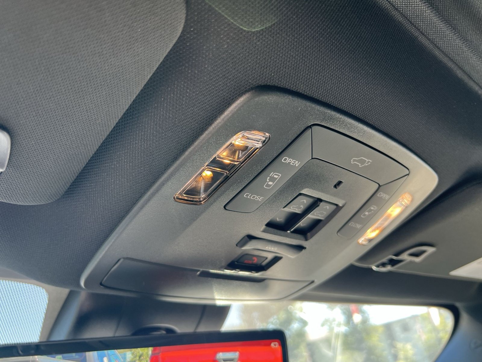 New 2026 Toyota Sienna Limited AWD/4WD image 28