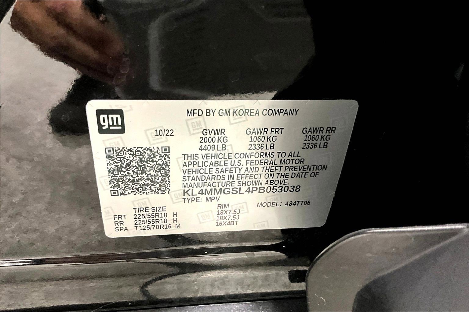Used 2023 Buick Encore GX Essence w/ Experience Buick Package AWD/4WD image 19