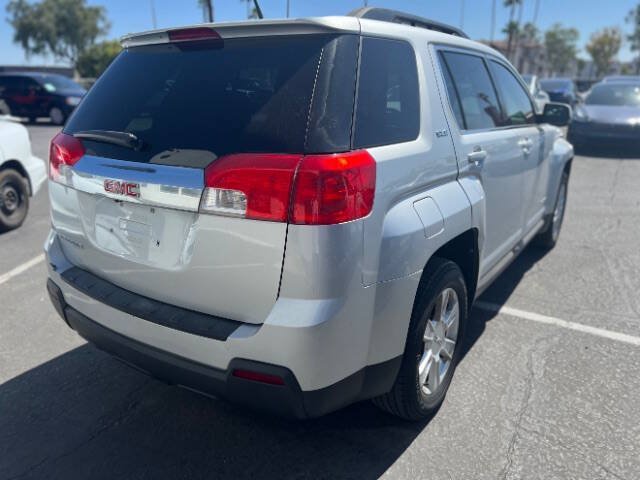 Used 2012 GMC Terrain SLE FWD image 3