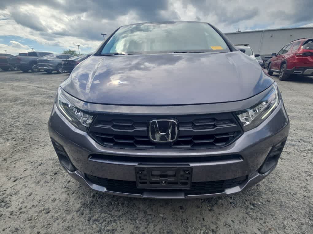 Certified 2025 Honda Odyssey EX-L image 4