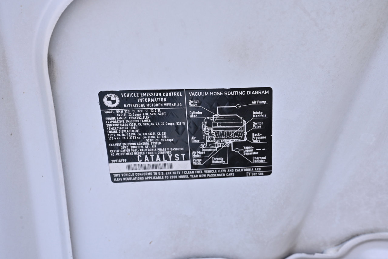 Used 2000 BMW Z3 2.5i image 27