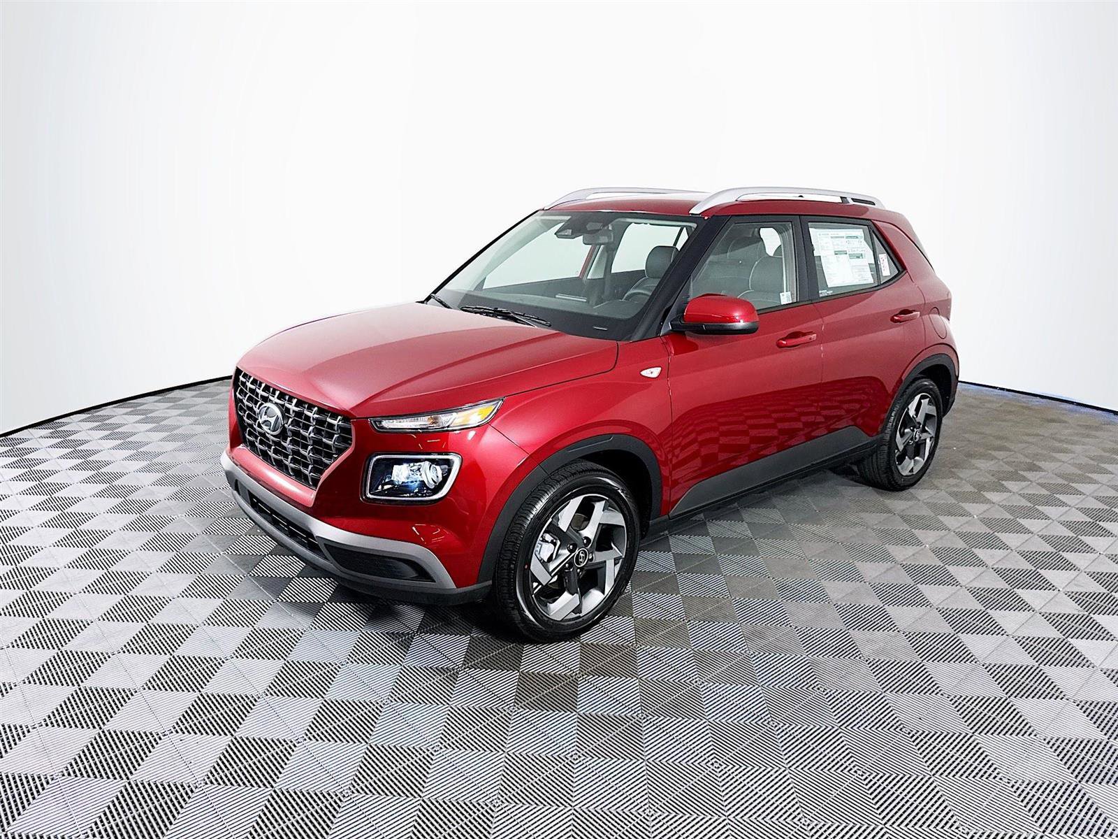 New 2025 Hyundai Venue Limited image 3