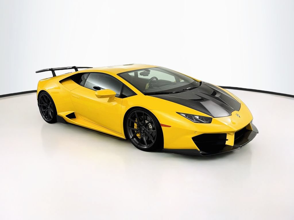 Used 2017 Lamborghini Huracan LP 580-2 RWD image 3