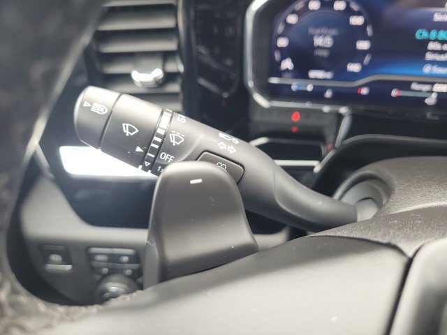 Used 2025 Chevrolet Silverado 1500 LTZ AWD/4WD image 42