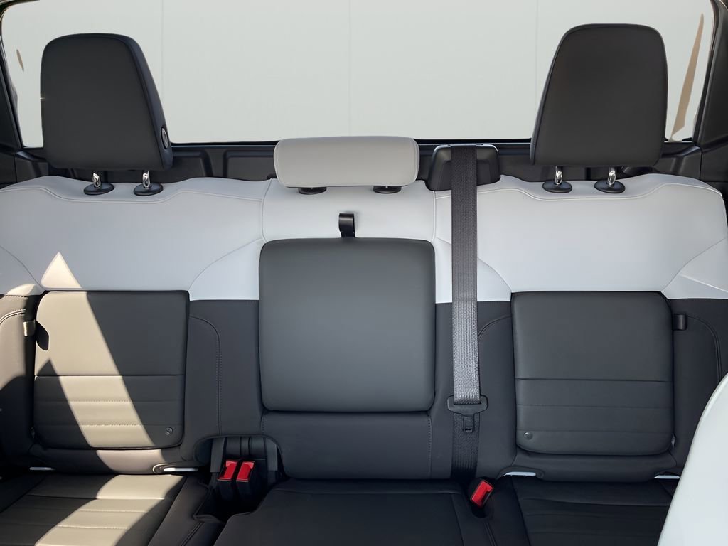 New 2025 GMC Hummer EV 2X image 39