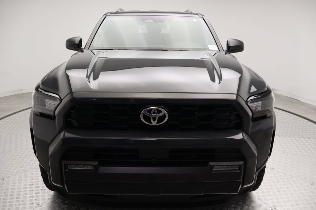Certified 2025 Toyota 4Runner TRD Off-Road AWD/4WD image 5