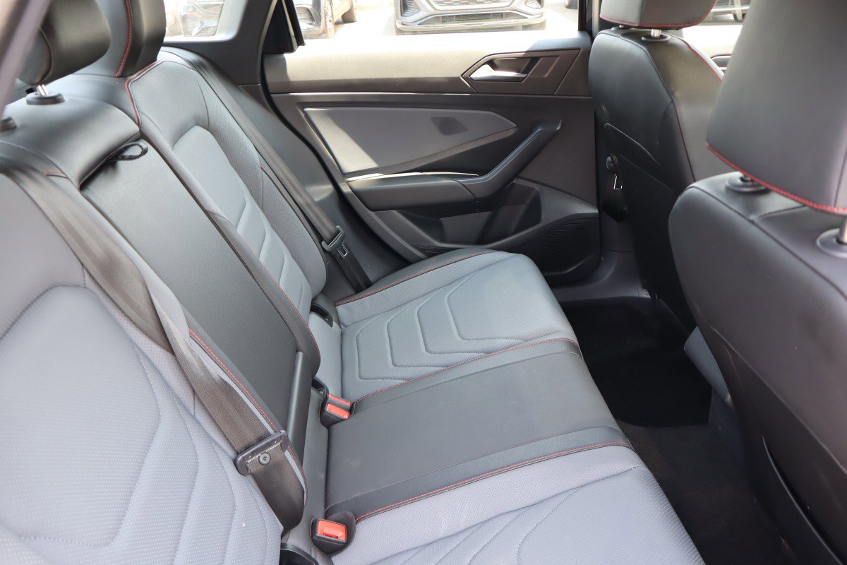 Used 2025 Volkswagen Jetta GLI Autobahn image 14
