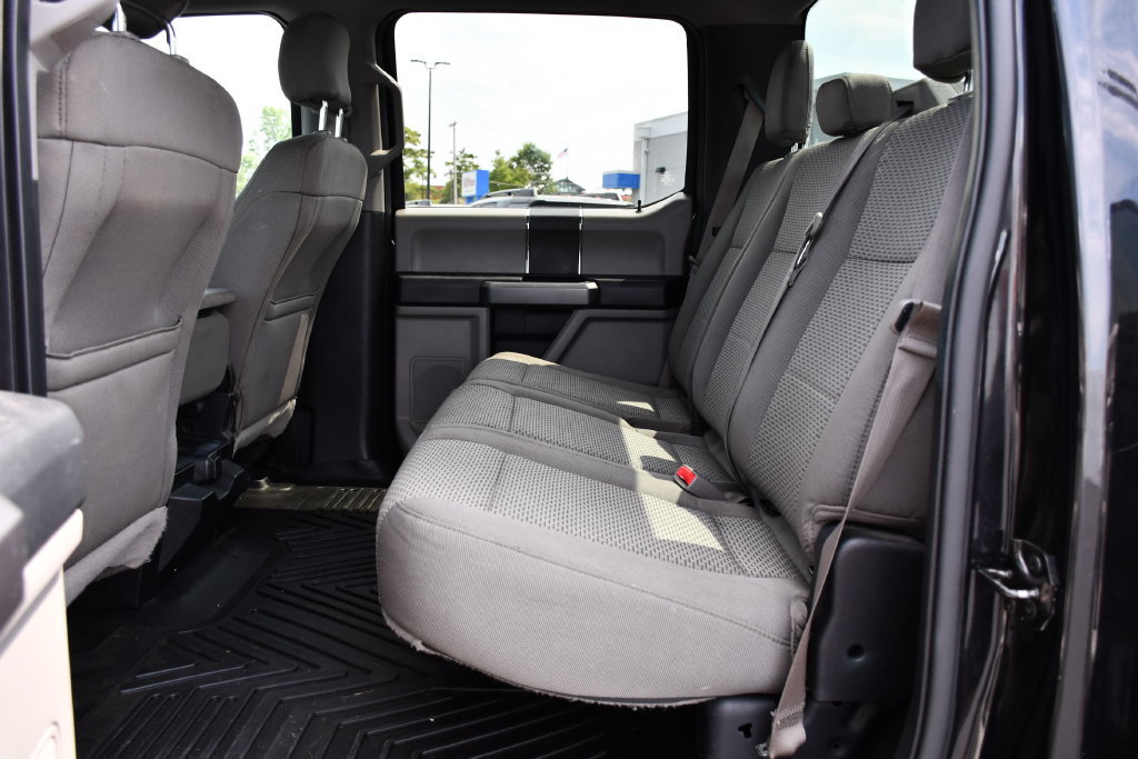Used 2015 Ford F150 XLT w/ Trailer Tow Package AWD/4WD image 18