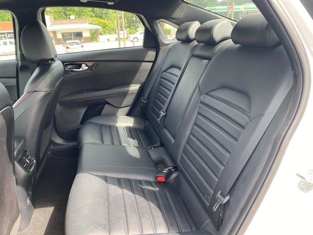 Used 2023 Kia Forte GT w/ GT2 Package image 17