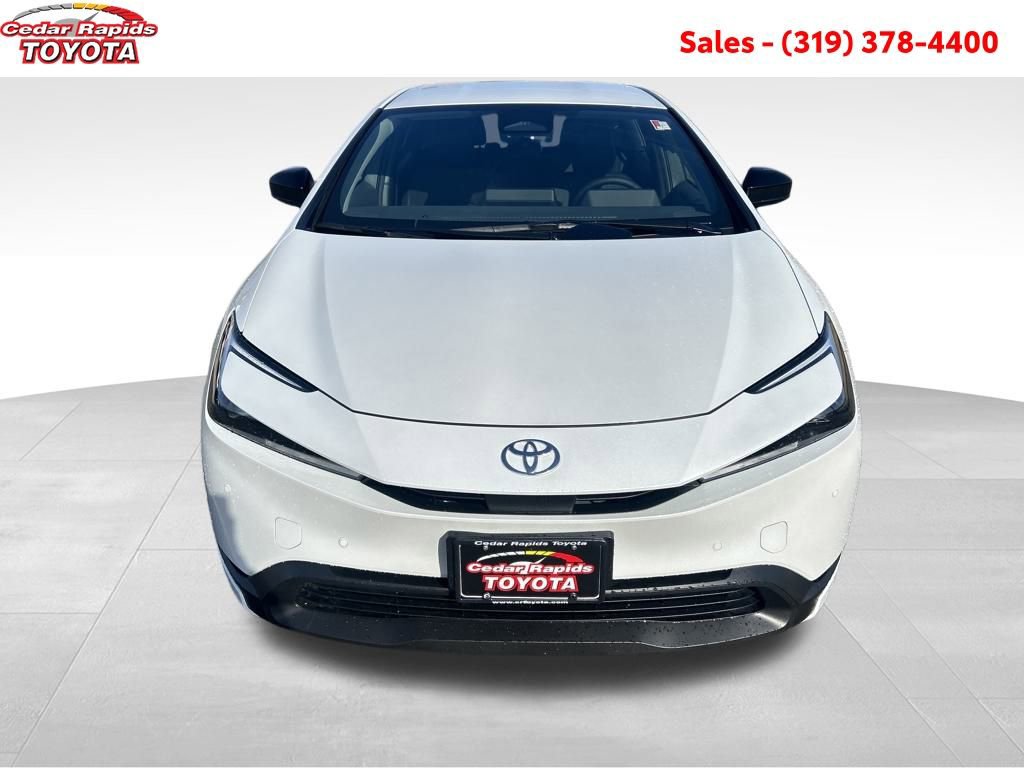 New 2026 Toyota Prius LE image 8