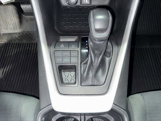 Certified 2023 Toyota RAV4 LE image 29