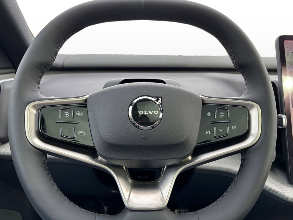 New 2026 Volvo EX30 Plus image 16