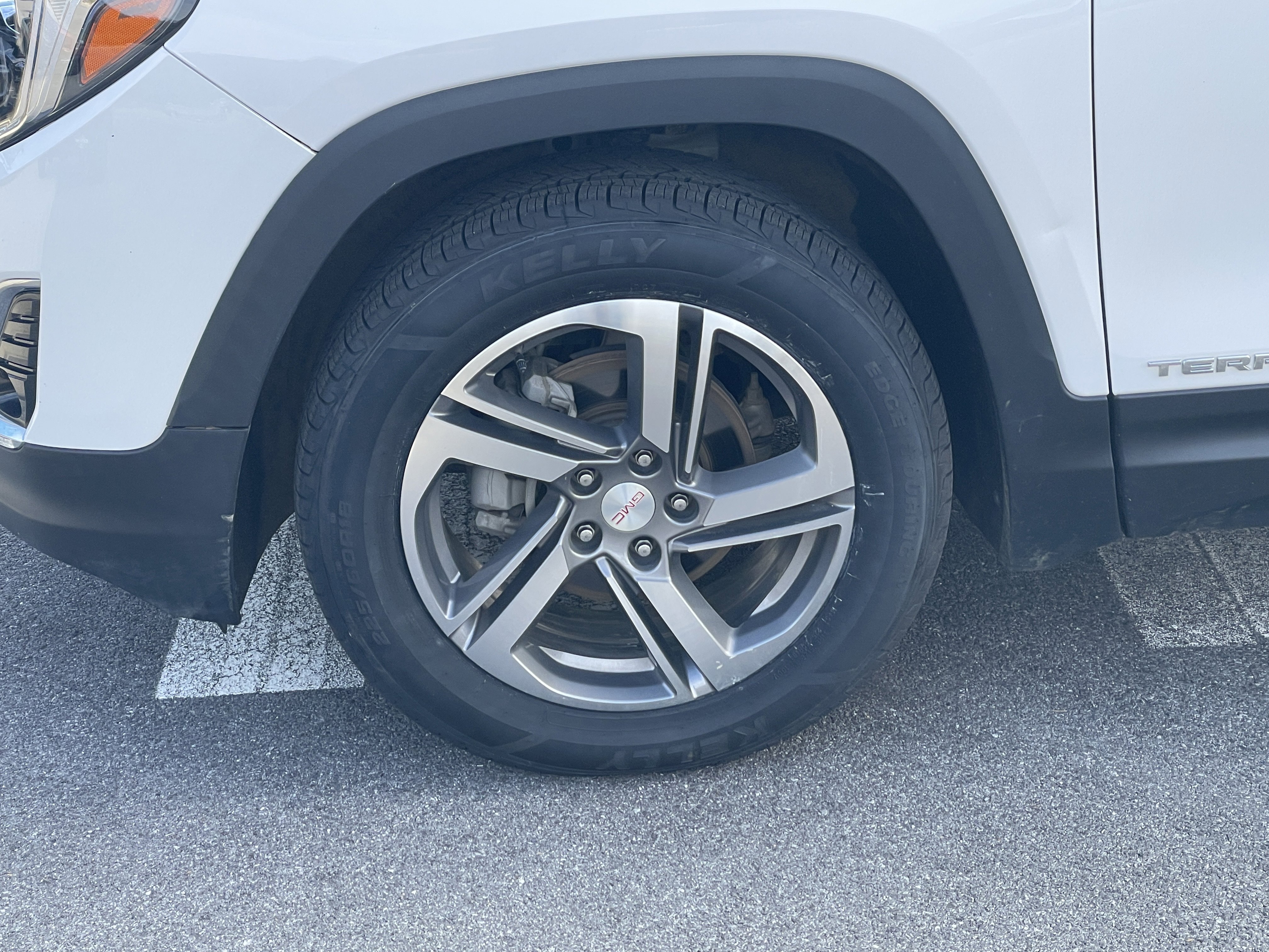 Used 2021 GMC Terrain SLT image 7