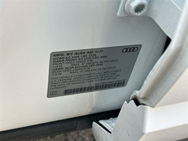 Used 2024 Audi Q3 2.0T Premium image 34