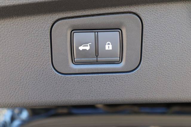 Certified 2025 Nissan Armada PRO-4X w/ Pro-4X Premium Package AWD/4WD image 12